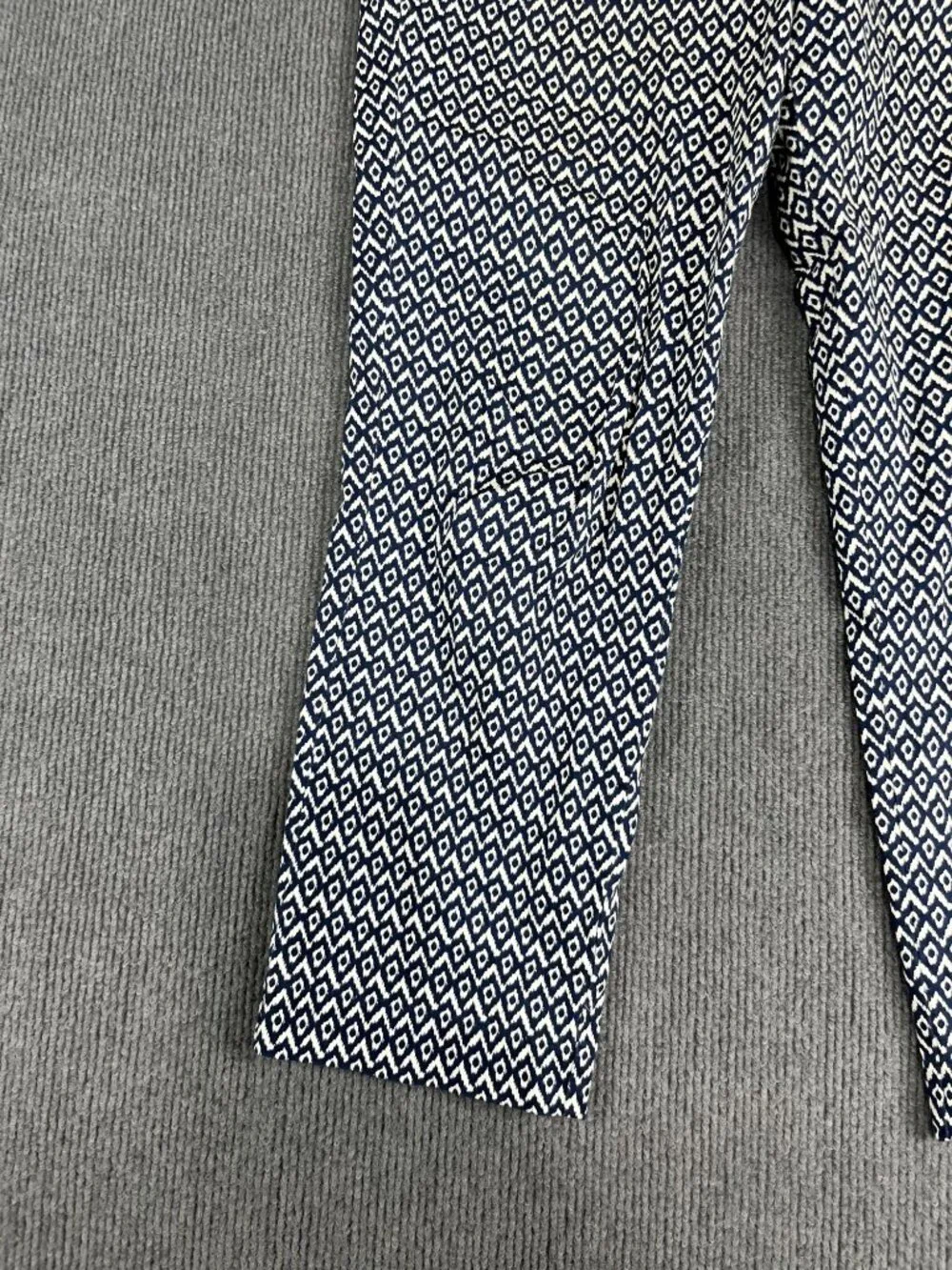 Kenar Womens Navy & White Geometric Print Cropped Pants Size 8